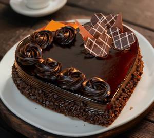 Dutch Truffle Heart Premium Chocolate Cake (500 Gms)