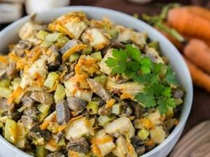 Grilled Chicken Mushroom Salad Bowls