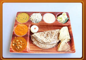 Thali (without Onion & Garlic)