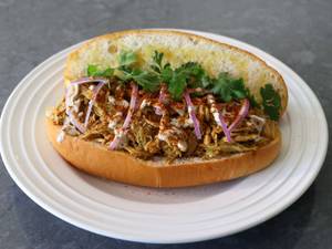 Shawarma Chicken Sandwich ( 2 pcs )
