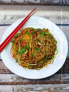 Vegetable Fried Noodles