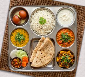 Super Deluxe Thali
