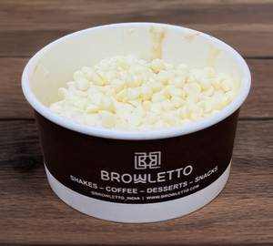White chocolate brownie fudge [hot]