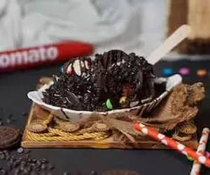 Mexican Brownie With Ice Cream