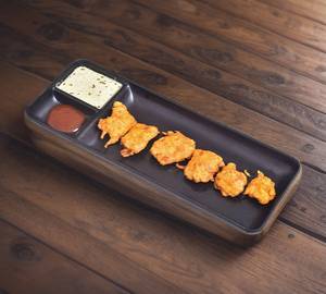 Paneer pakora [8 pieces]