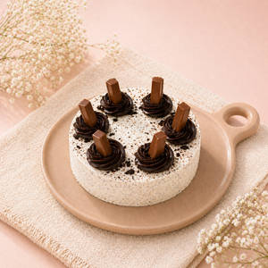 Chocolate Wafer Cheesy Cake Made with Kitkat ® (500 Gm)