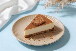 Biscoff Cheesecake Slice