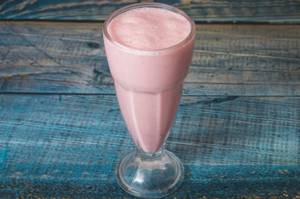 Mango Straberry Lassi