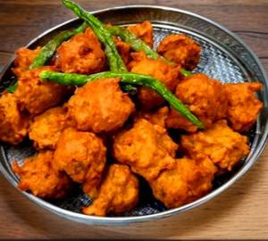 Gol Kanda Bhaji / 2 Pav