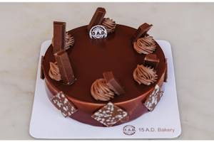 Kitkat Cake