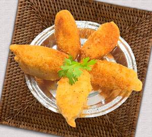 Kurkure Chicken Momos [6 Pieces]