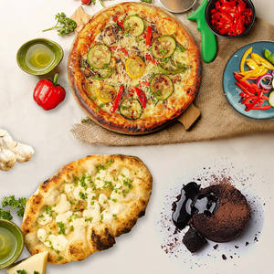 Medium Thin Crust Pizza+garlic Bread+choco Lava Cake