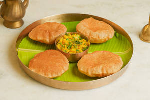 Puri Bhaji [4 Puri]