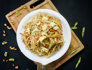 Egg Hakka Chowmein Dry