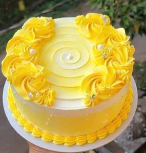 Mango Premium Cake