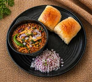 Kolhapuri Misal Pav