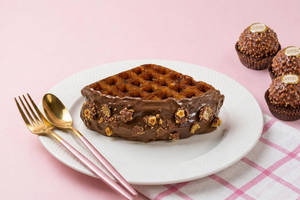 FERRERO ROCHER WAFFLE