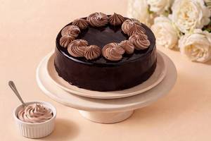 Chocolate Mousse Cake (Half Kg) (Eggless)