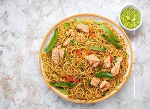 Chicken Schezwan Noodles