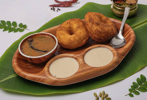 Vada Sambhar (2 Pcs)