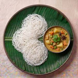 Idiyappam 3pcs & Kuruma