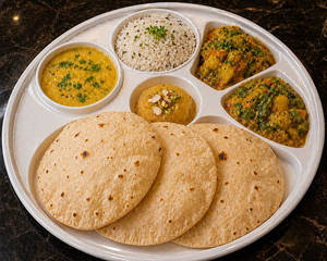 Jain Deluxe Meal