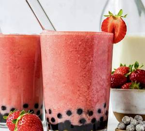 Strawberry Boba Smoothies
