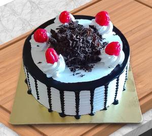 Black Forest Eggless Cake