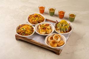 Purani Dilli Chaat Platter