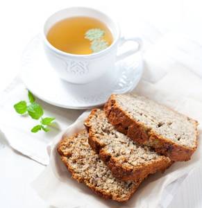 Tea with bread [2 pieces]