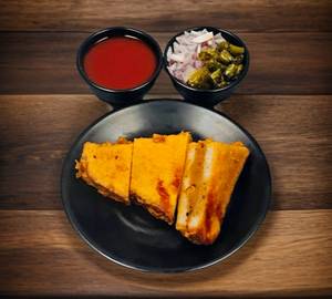 Bread Pakoda  with Chutney
