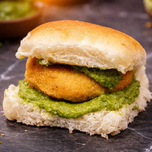 Royal Vadapav