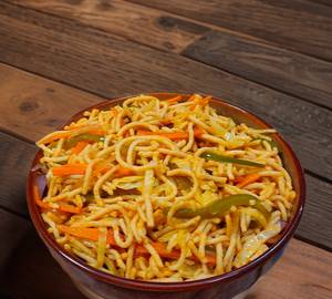 Veg hakka noodles