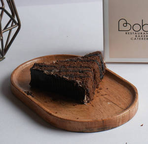 Pyramid Pastry (eggless)