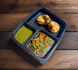 Litti chicken combo