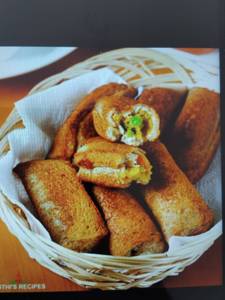 Paneer Bread Roll