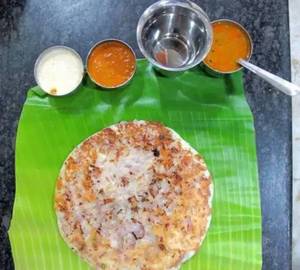 Onion Uttappam