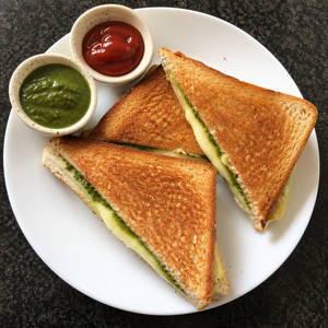 Green Chutney Cheese Sandwhich