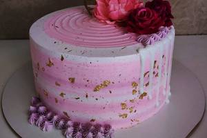 Strawberry cake