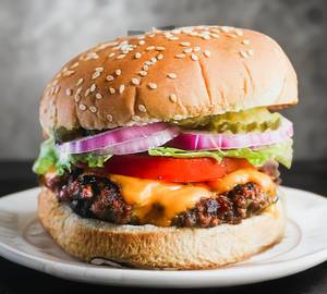 Traditional Burger