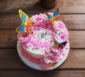 Butterfly Strawberry Cake [500 Grams]