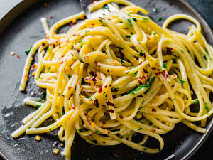 Agli E Olio