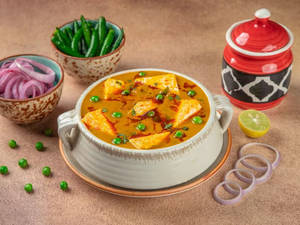 Matar Paneer