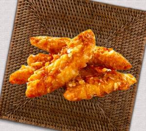 Fried chicken wings [ 4 pieces ]