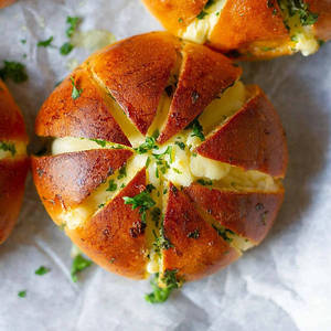 Korean Cream Cheese Buns