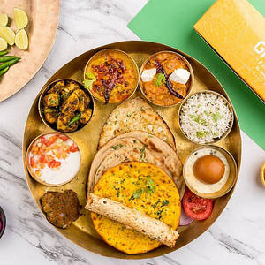 Dal Tadka & Kadhai Paneer Thali