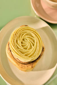 Cinnamon Roll