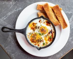 Masala Baked Beans & Eggs