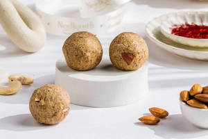 Multigrain Atta Ladoo (z)