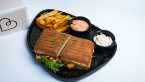 Tandoori Cottage Cheese Pressed Sandwich